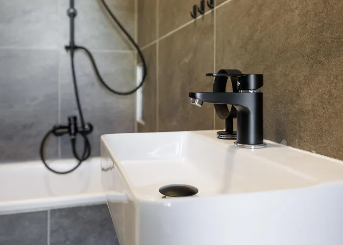 - Hauptbahnhof Apartment