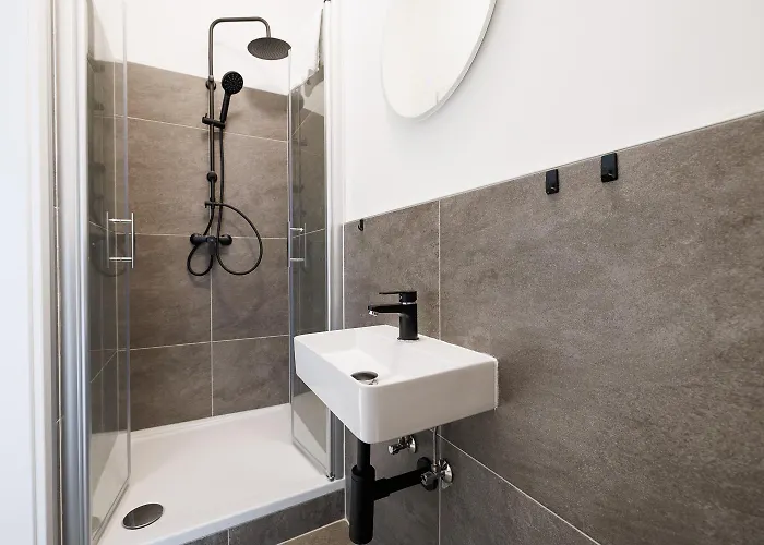 - Hauptbahnhof Apartment *