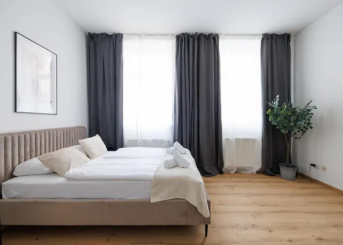 - Hauptbahnhof Apartment *