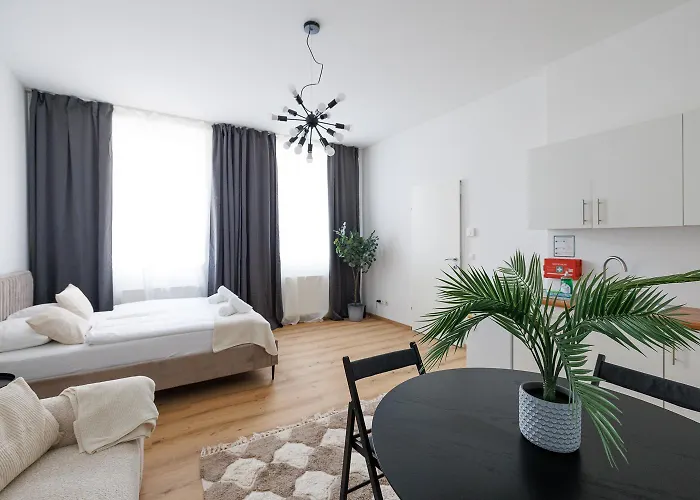 - Hauptbahnhof Apartment