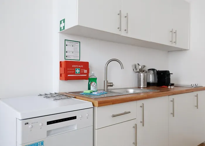 - Hauptbahnhof Apartment *